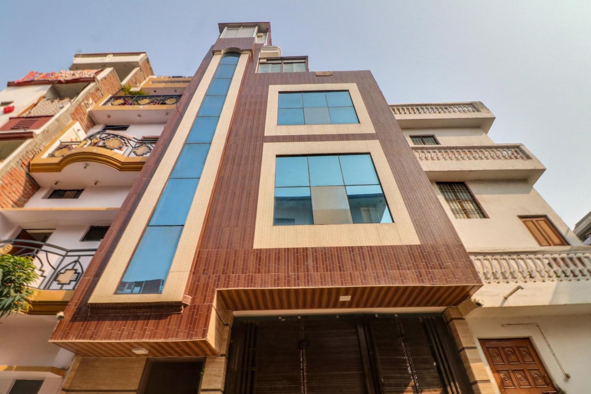 Hotel O Rodstar Chinhat Екстер'єр фото