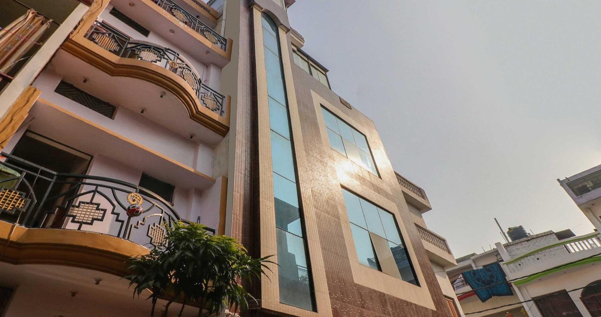 Hotel O Rodstar Chinhat Екстер'єр фото