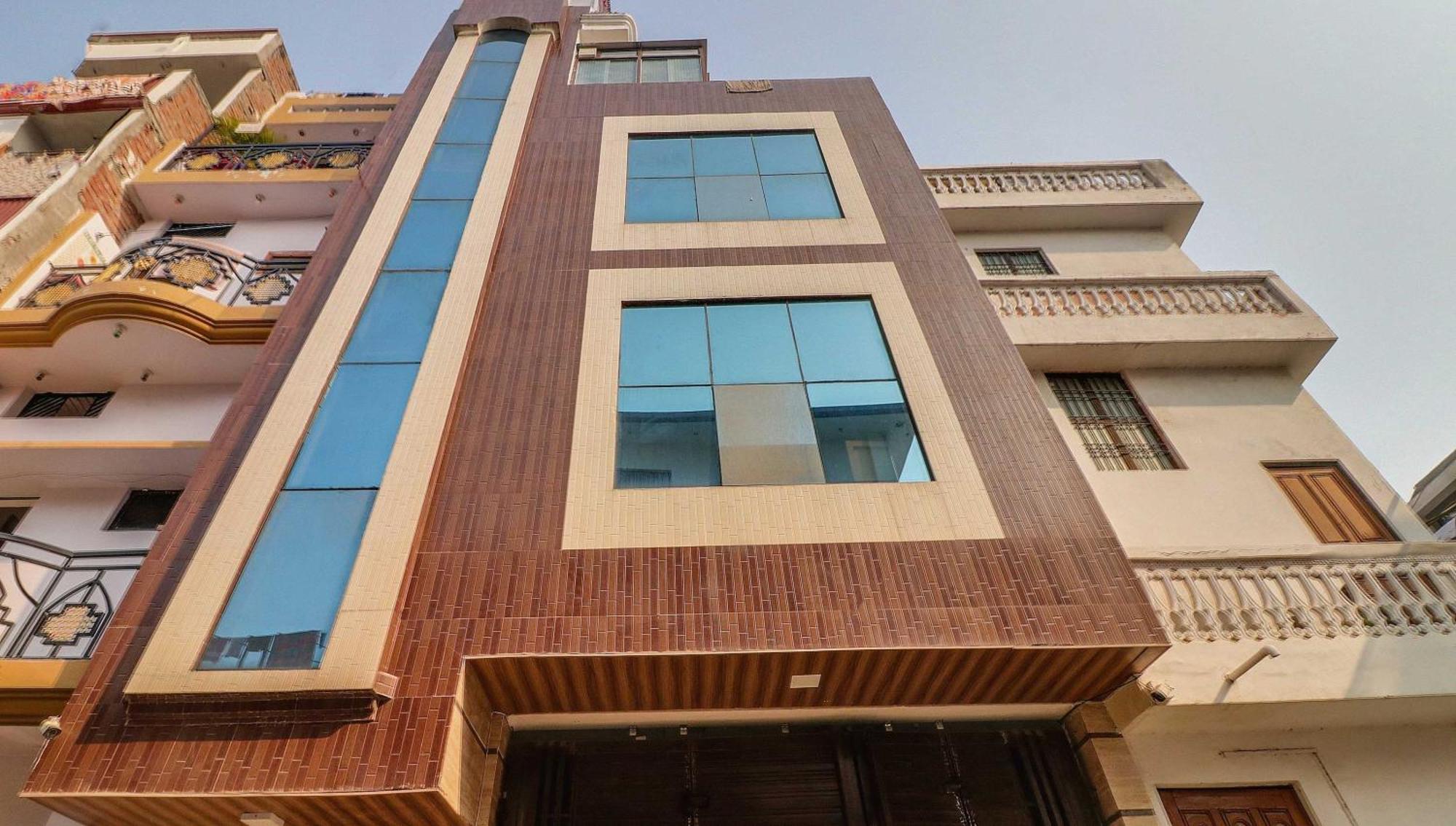 Hotel O Rodstar Chinhat Екстер'єр фото