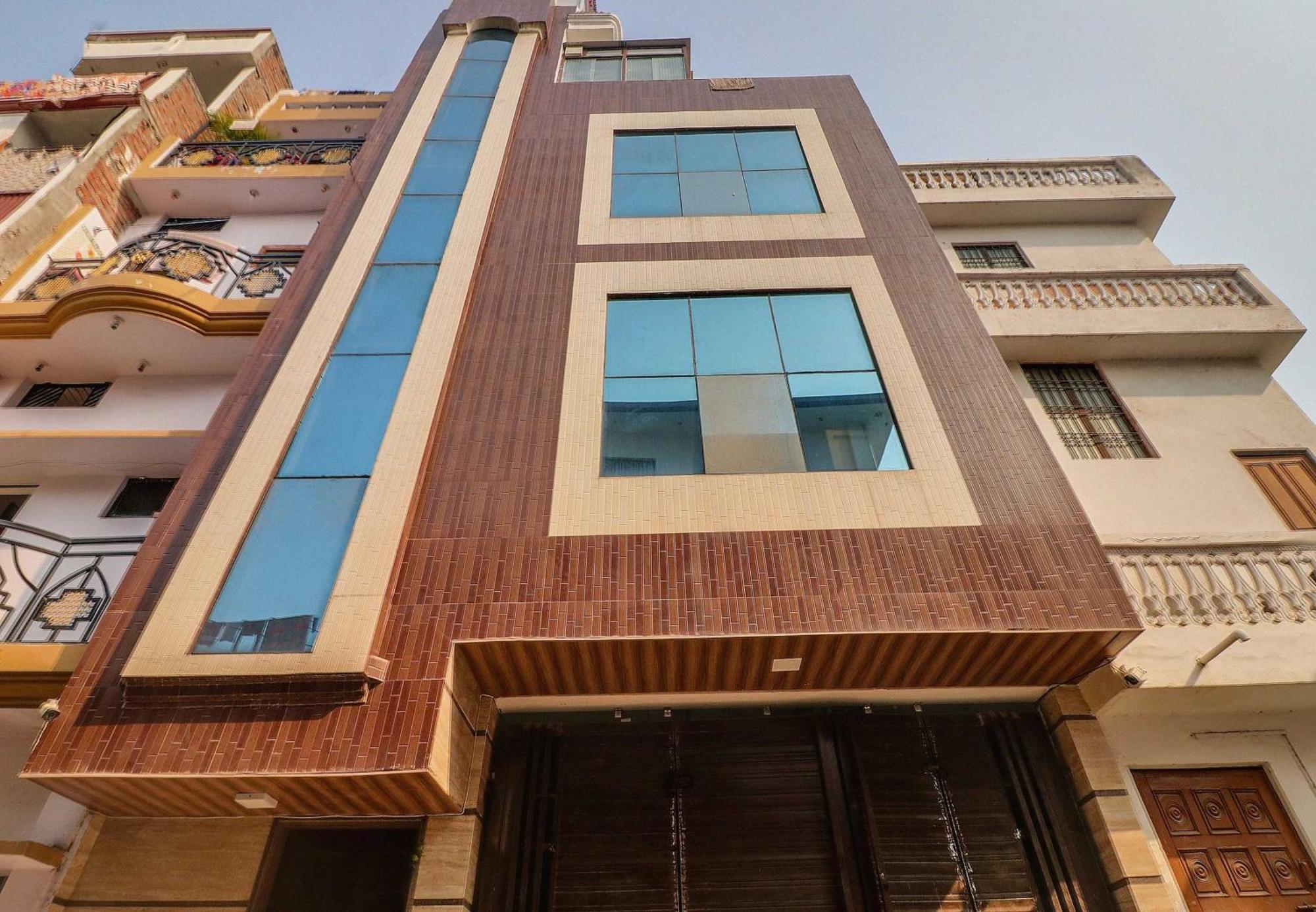 Hotel O Rodstar Chinhat Екстер'єр фото